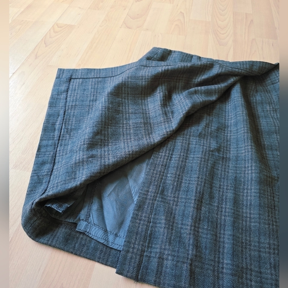 L.L.Bean Worsted Wool Skirt Size 6 - Picture 3 of 12